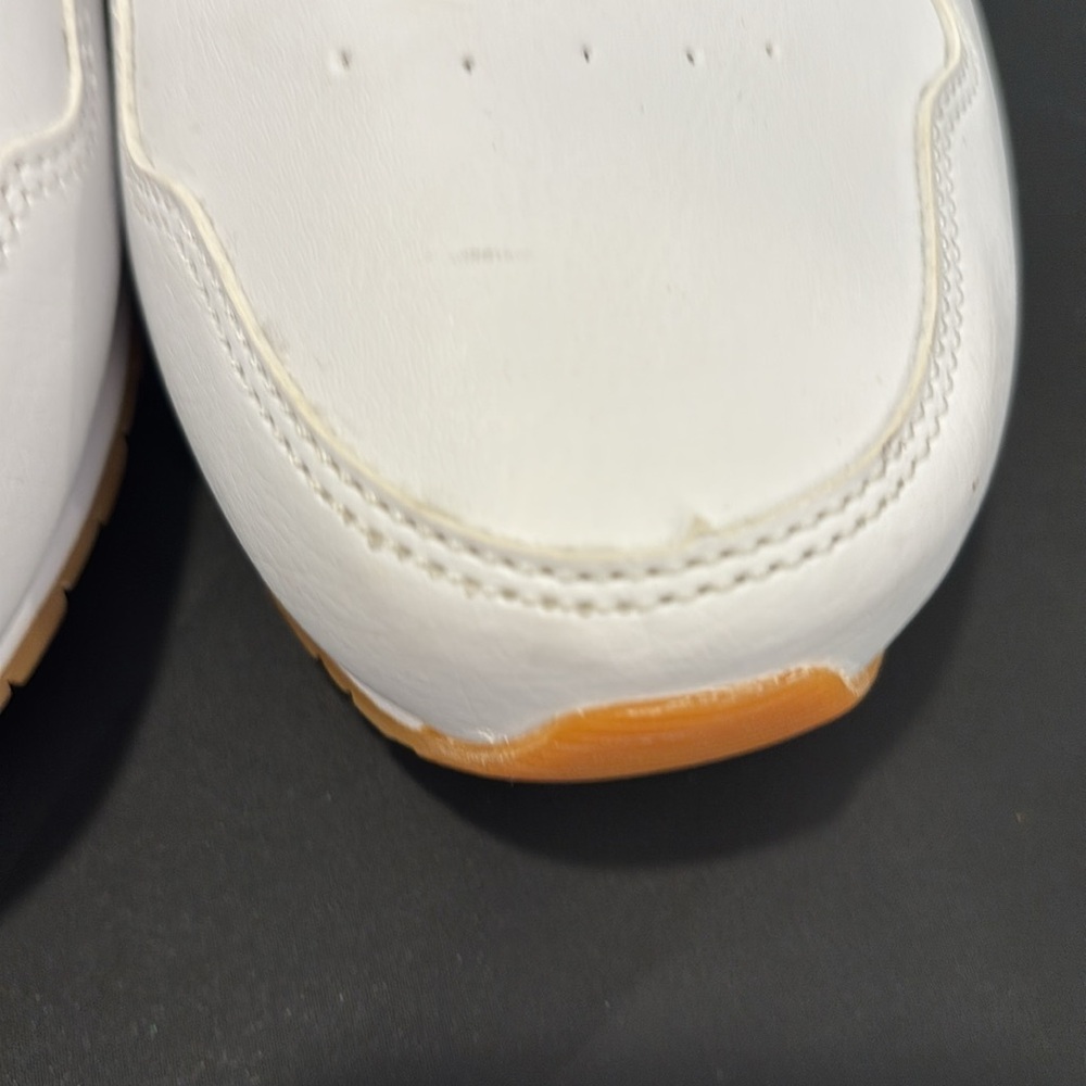 Reebok Classic White Sneakers with Ortholite Size 6.5 NEW - Picture 4 of 12